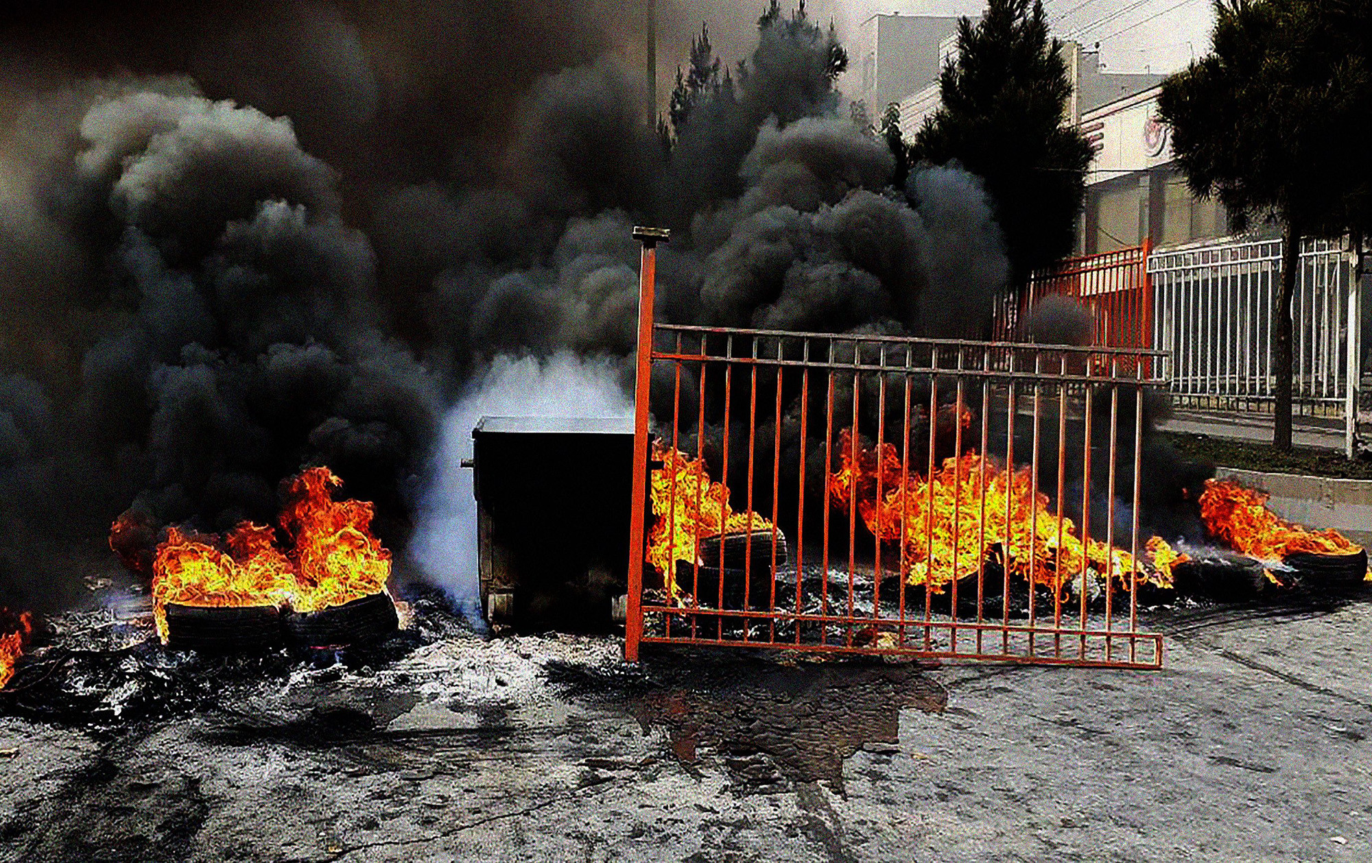 Iran Sukses Jinakkan Kerusuhan Kurang dari 24 Jam
