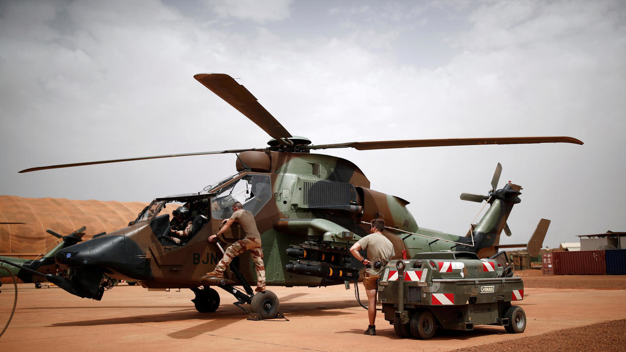 Dua Helikopter Militernya Bertabrakan di Mali, 13 Tentara Prancis Tewas