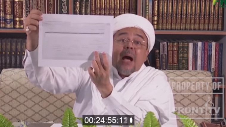 Tunjukkan Surat Cekal, Rizieq Shihab: Ada yang Takut Jika Saya Pulang