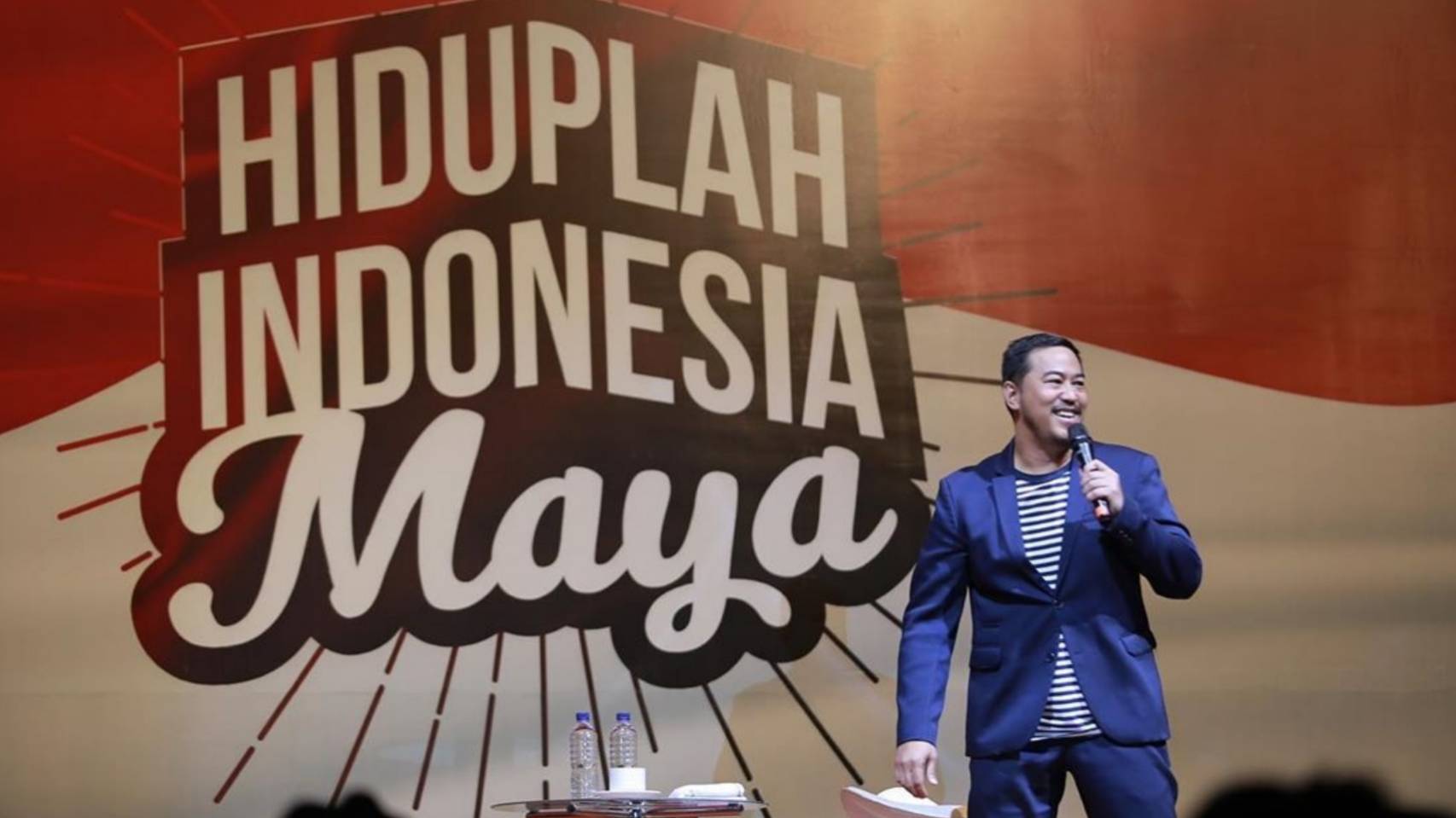 Bakal Gelar Stand Up Comedy Spesial, Pandji Janjikan Tema Politik dan Kelucuan Orang Indonesia di Dunia Maya