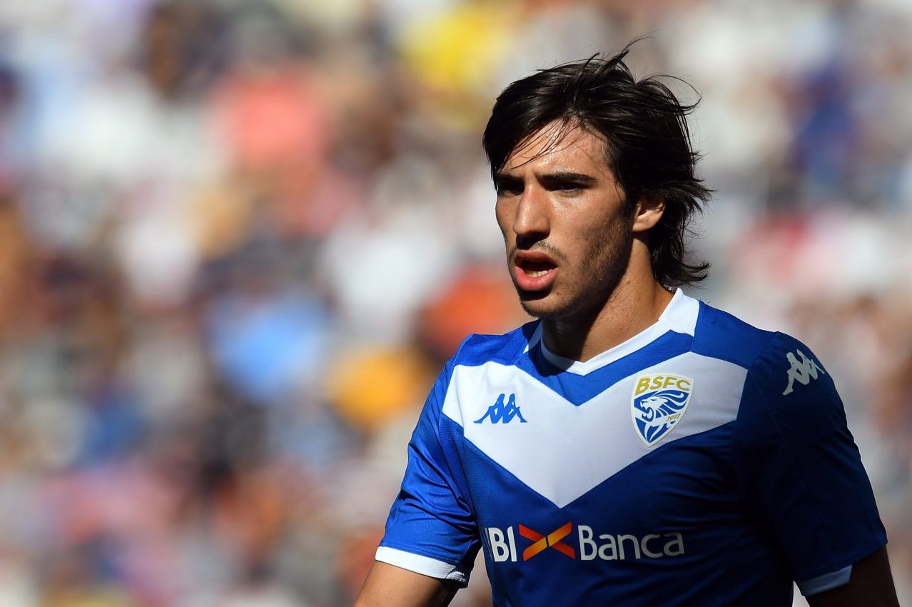 Gerilya Juventus Gaet Sandro Tonali, MU Terancam Gigit Jari?