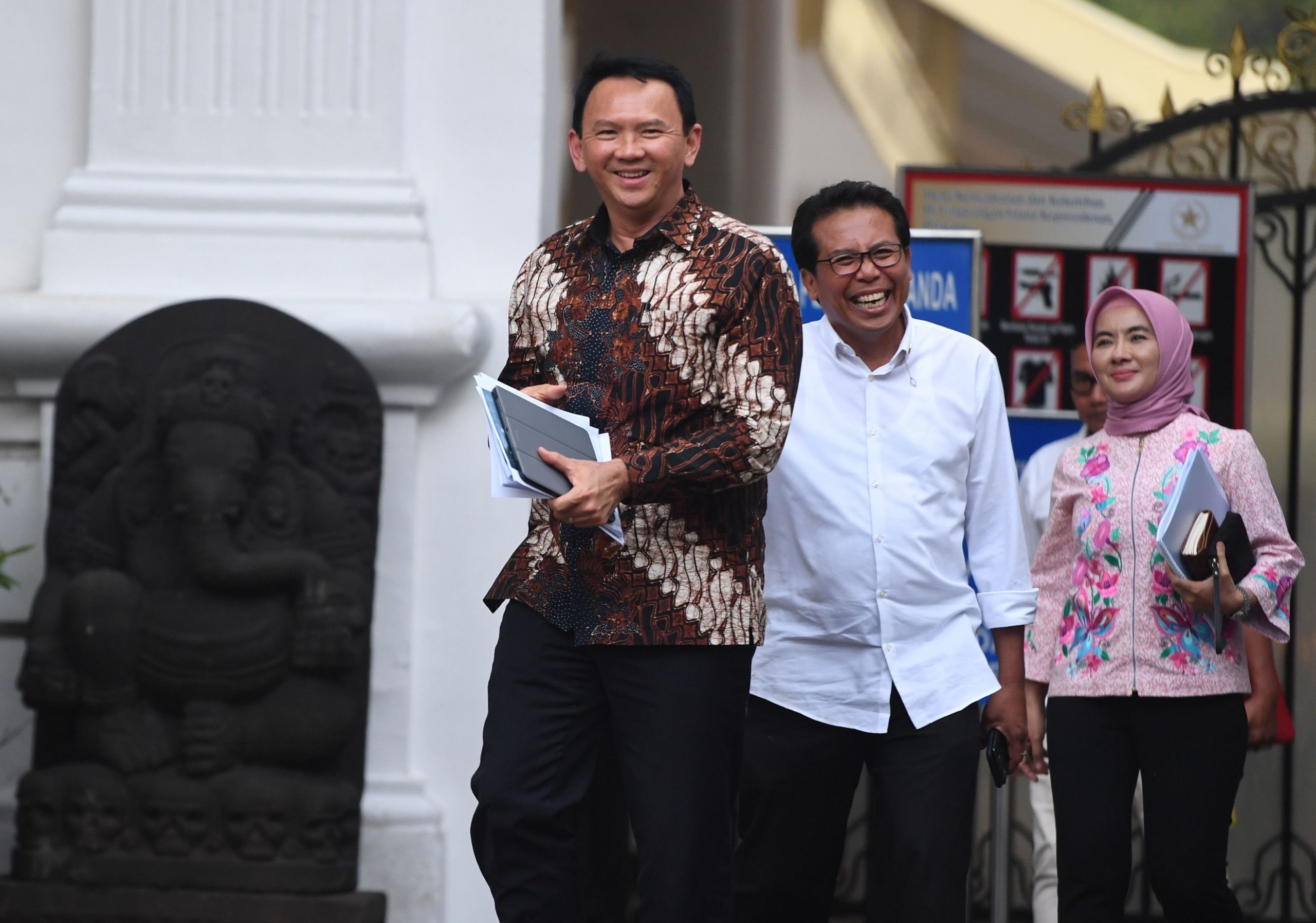 TIKTAK.ID - Lama Tak Jumpa, Ahok-Jokowi Ketemuan di Istana. Bicara Apa?