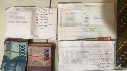 Dua PNS Ditangkap Saber Pungli Polres Situbondo