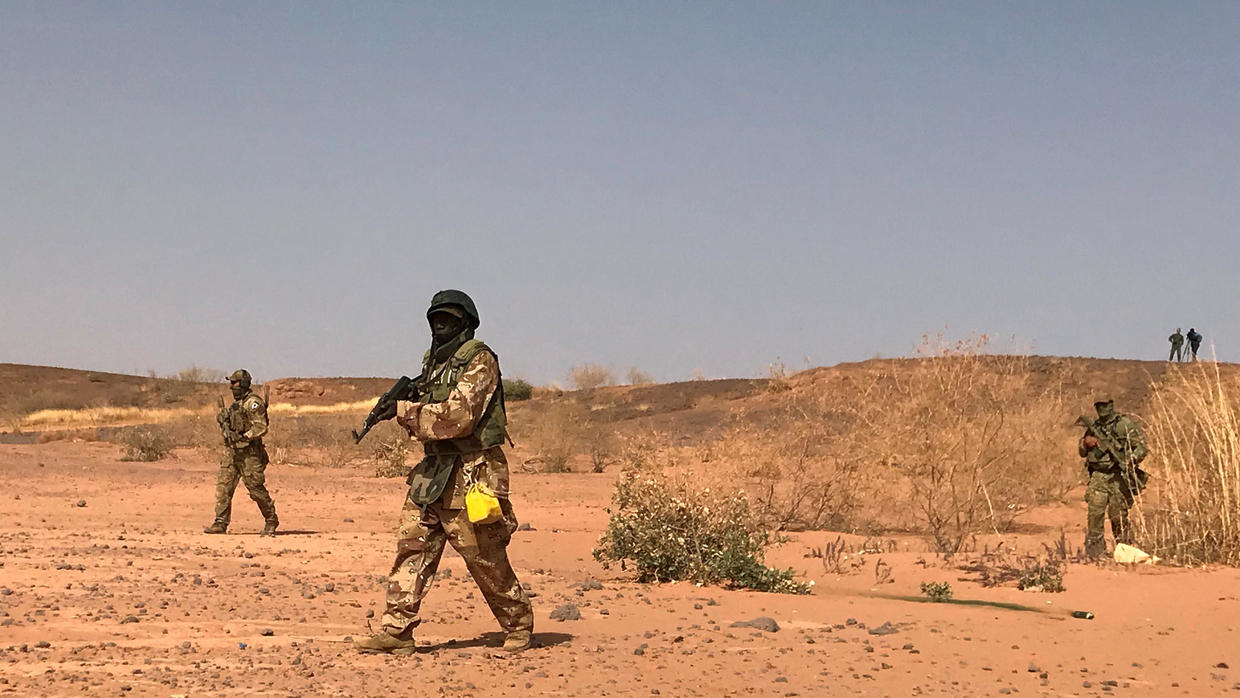 Kelompok Militan Serang Pangkalan Militer Niger, 73 Tentara Tewas
