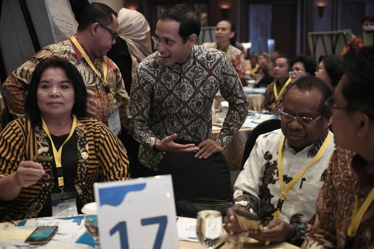 Kala Nadiem Makarim ‘Ngajarin’ Anggota Dewan Perwakilan Rakyat