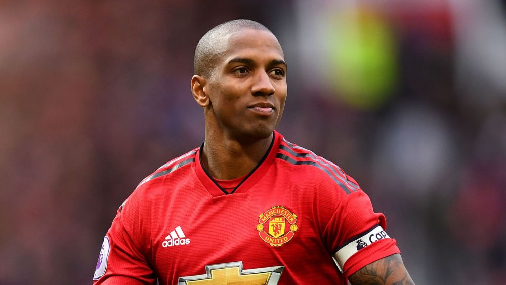 Ashley Young Dikabarkan Akan Pindah Ke Inter Milan