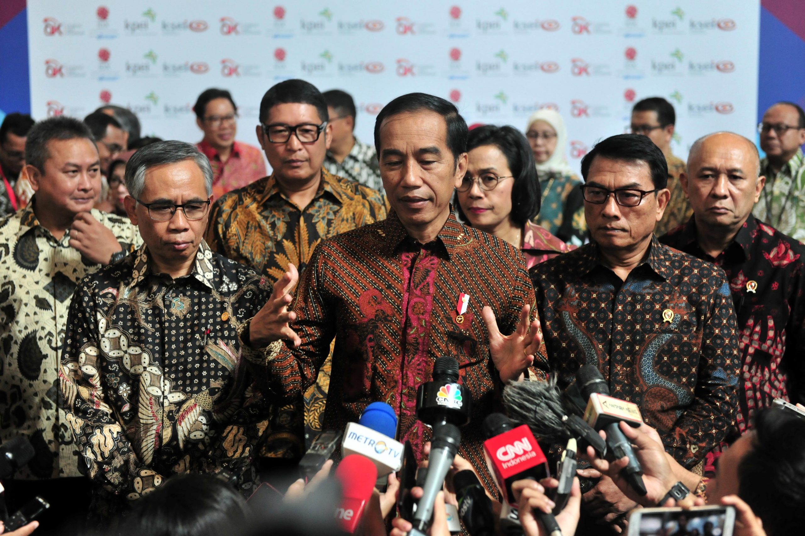 Pesan Awal Tahun Jokowi pada OJK dan BEI: Bersihkan Pasar Modal dari Manipulator Penggoreng Saham