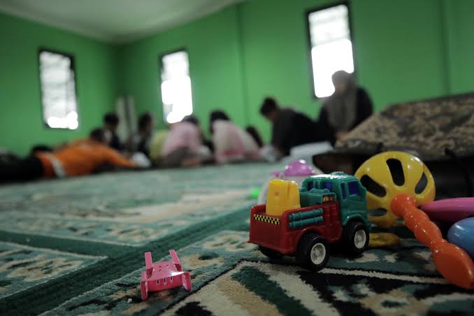MUI Bandung Keluarkan “Fatwa Pengusiran” Pengungsi Tamansari dari Masjid, LBH: Harusnya Dibantu Kok Malah Diperberat