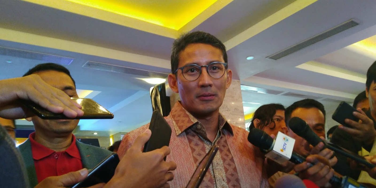 Sambut 'Ramalan' Jokowi, Sandiaga Uno Siap Nyapres 2024 Asal Lawannya Bukan Prabowo