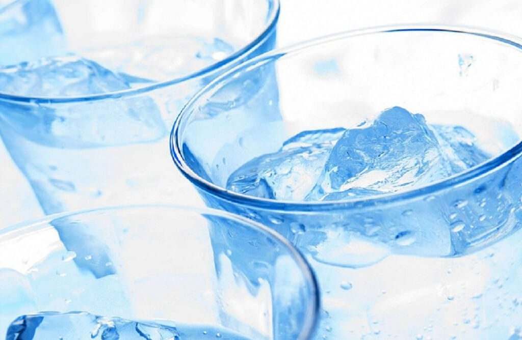 Bahaya Minum Air ES