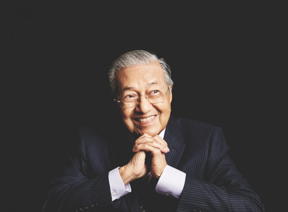 Breaking News: PM Mahathir Mohamad Mengirimkan Surat Pengunduran Diri ke Raja Malaysia