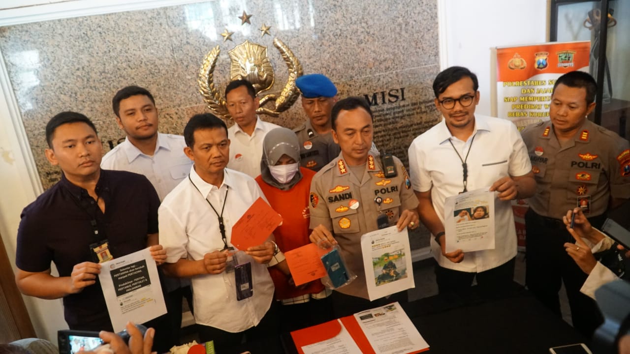 Meratap Minta Maaf, Zikria Mengaku Hina Risma karena Sakit Hati Anies Dibully