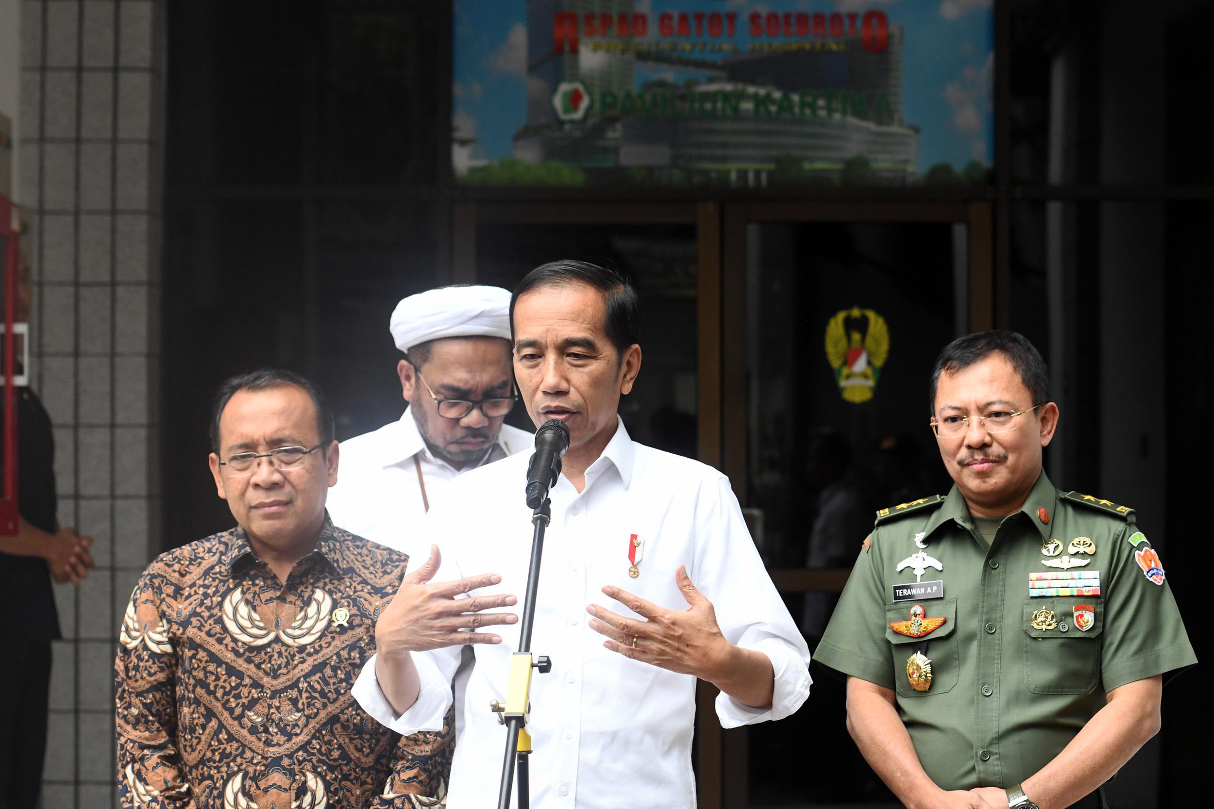 Pasca Evakuasi 238 WNI dari China, Jokowi Perintahkan Menkes Terawan Ngantor di Natuna