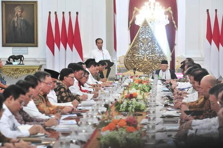 Rapat Kabinet Jokowi