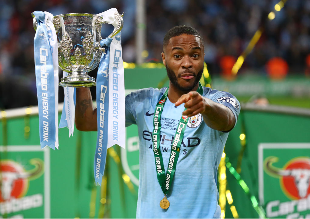 Raheem Sterling Bawa Manchester City Juara Carabao Cup
