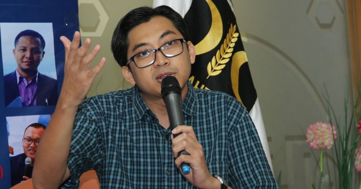 ‘Keukeuh’ Tak Mau Lockdown Hadapi Corona, PKS: Jokowi Berpotensi Langgar Konstitusi