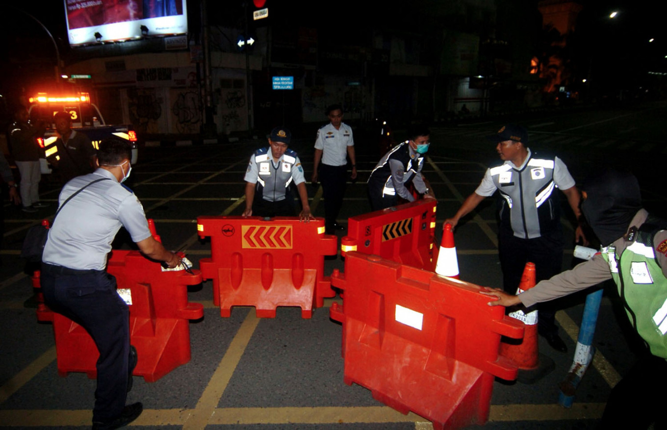 Cegah Perkembangan Corona, 3 Daerah ini Terapkan Lockdown Lokal