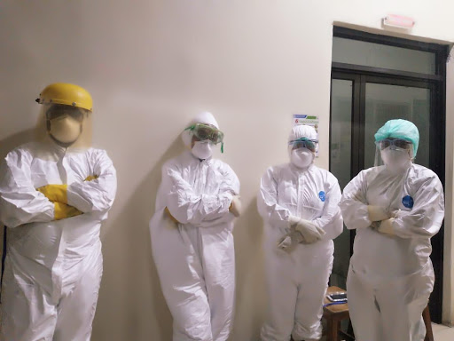 Miris! Dicap Pembawa Virus Corona, Perawat di Indonesia Diusir dari Kosan, di Inggris Tak Kebagian Makanan