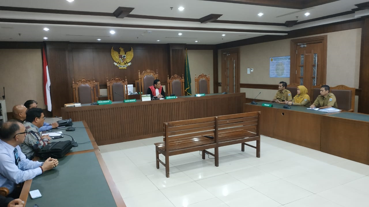 Hakim Sakit, Sidang Gugat Anies Soal Banjir Ditunda. Dari 243 Meningkat Jadi 312 Penggugat