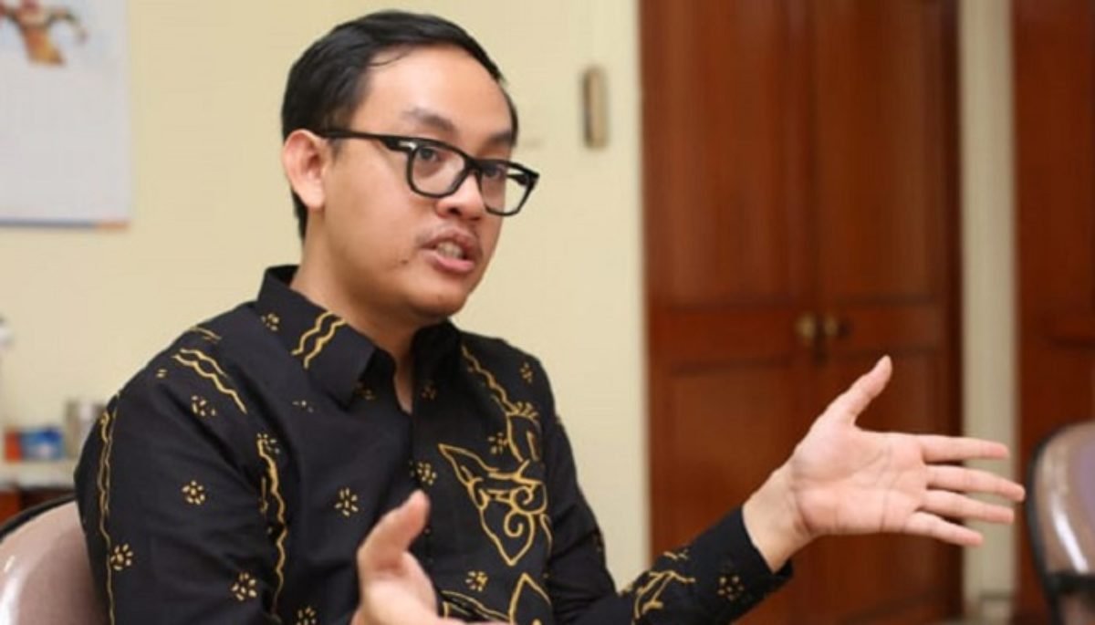 Ekonom: BLT untuk ‘Rakyat Miskin Baru’ Terdampak Corona Mestinya 2-2,5 Juta Bukan 600 Ribu per Keluarga