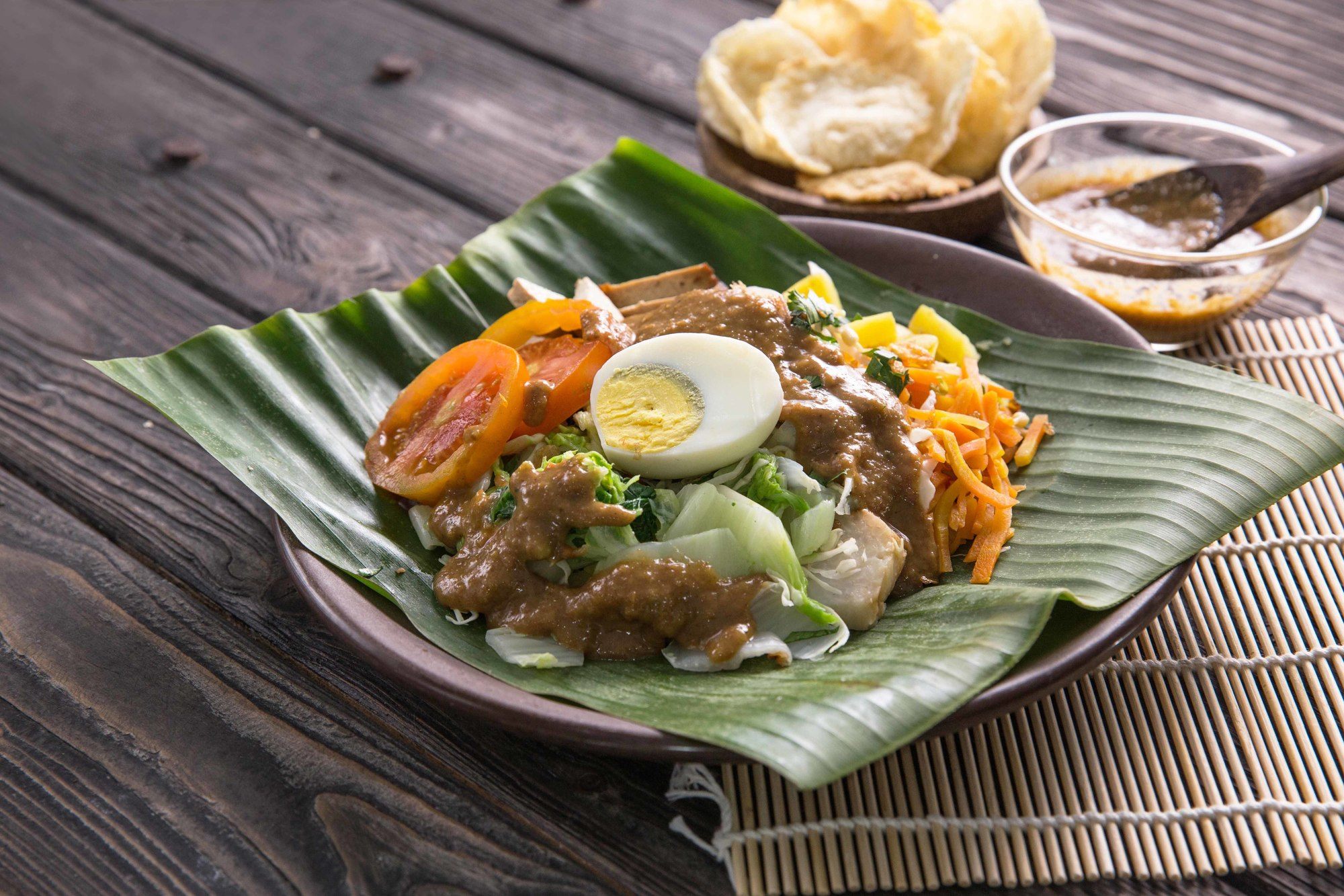 Rasakan Kenikmatan Hakiki Gado-Gado Buatan Sendiri