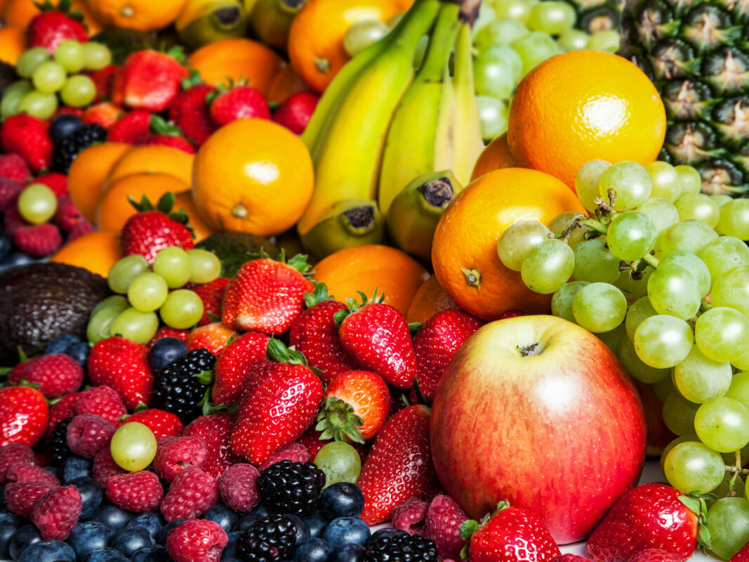 Aneka Buah yang Dapat Membantu Turunkan Berat Badan