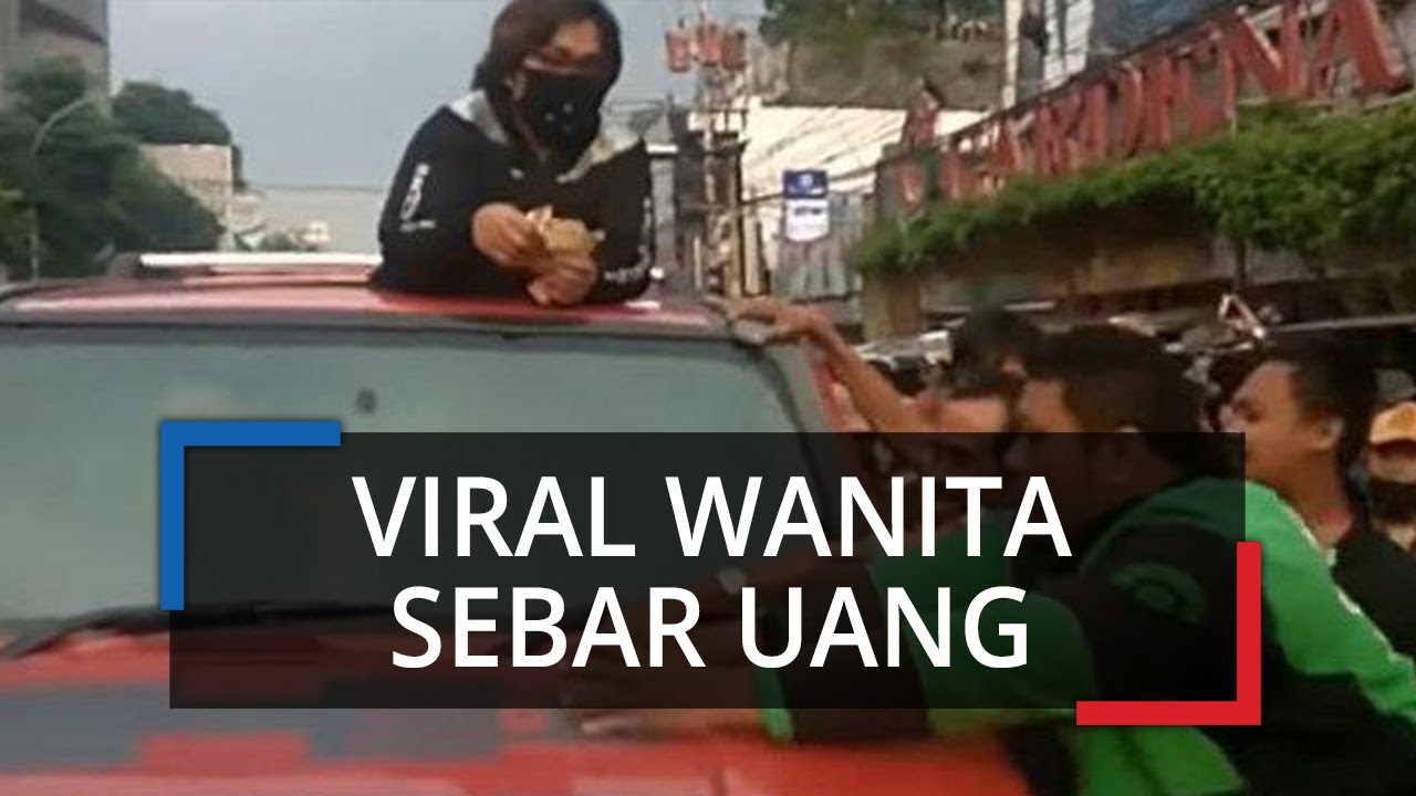 Ngaku Terinspirasi Jokowi, Wanita ini Tebar Uang di Jalan Naik Mobil Hummer