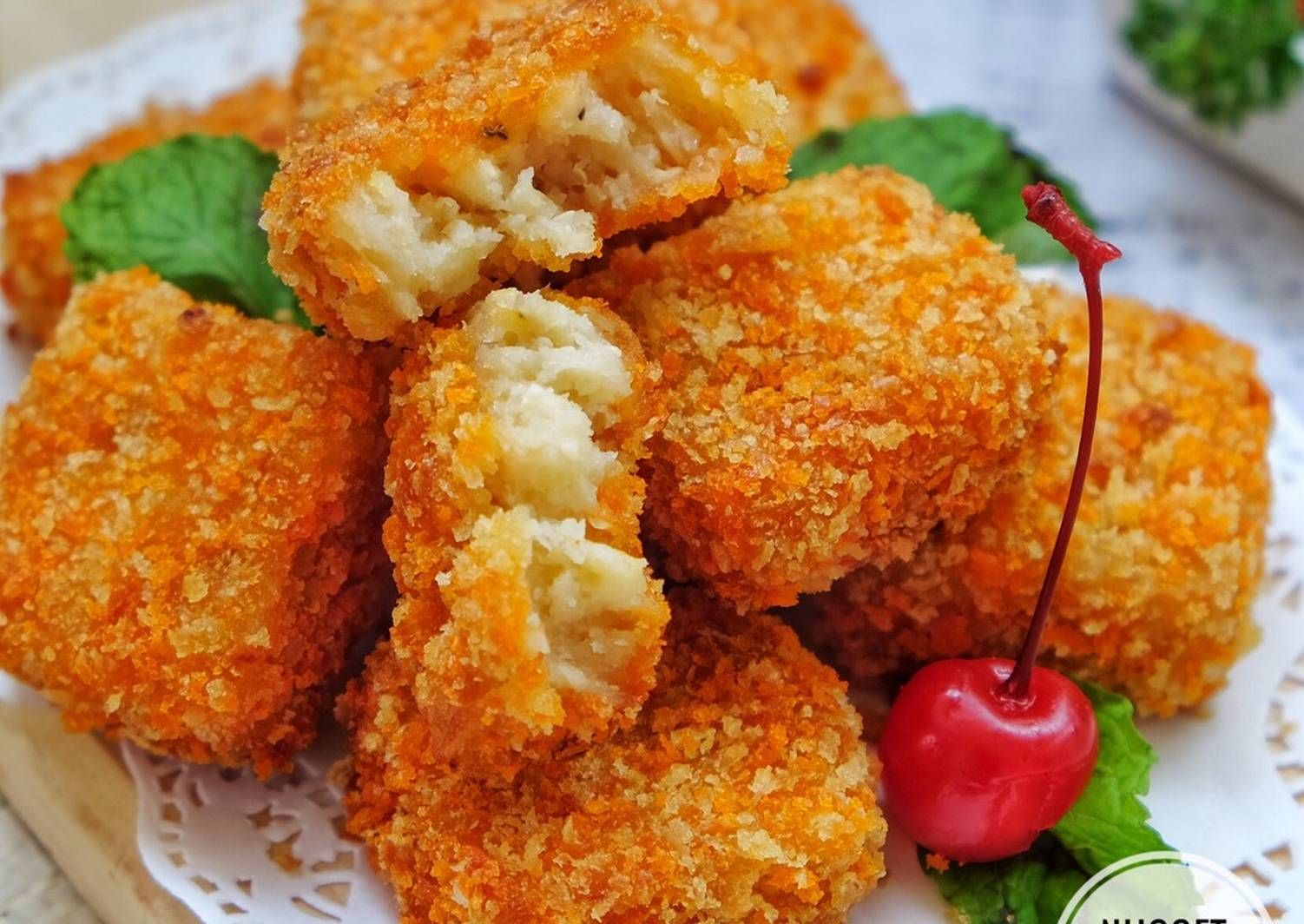 Pilihan Berbuka Manis dengan Sajian Nugget Pisang  TIKTAK ID