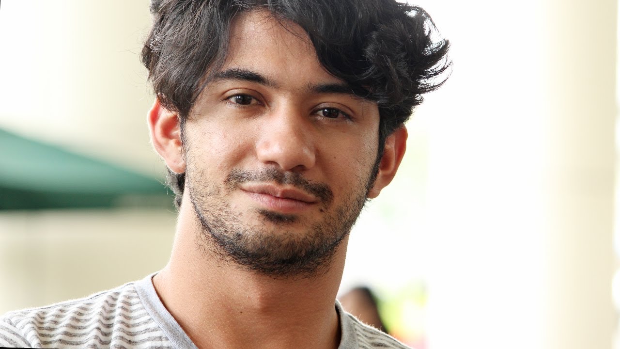 Hadapi New Normal, Reza Rahadian Terapkan Syuting Minimalis