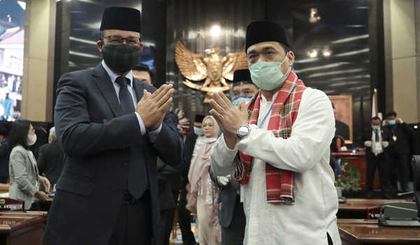 Viral, Saat Anies Baswedan Paparkan PSBB Transisi, Netizen Temukan Pesan Tersembunyi