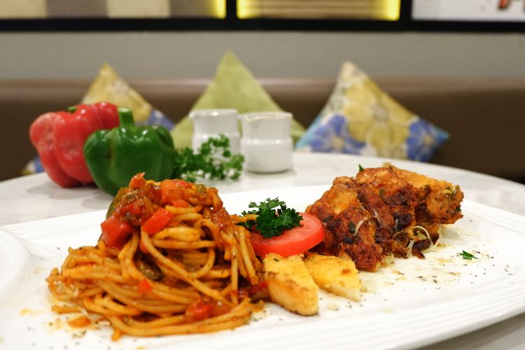 Menu Makan Malam Chicken Piccata Milenesse ala Restoran Italia yang Cocok dengan Lidah Indonesia