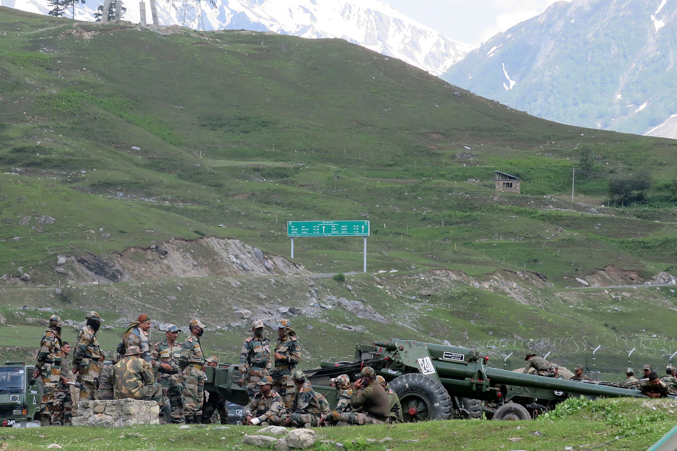 Sekitar 20 Tentara India Tewas Akibat Bentrok dengan China di Perbatasan