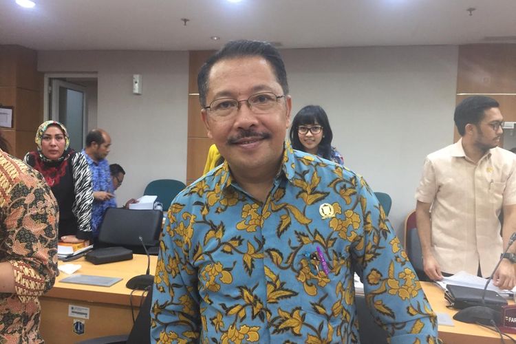 Kasus Covid-19 DKI Pecah Rekor Lagi, Anggota DPRD: Anies Terlalu Banyak Cengengesan