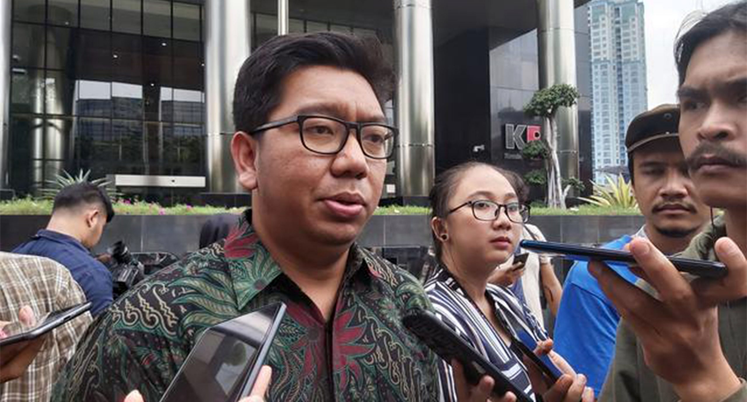 Terkait Buron Kakap Djoko Tjandra, ICW Minta Jokowi Copot Kepala BIN Budi Gunawan