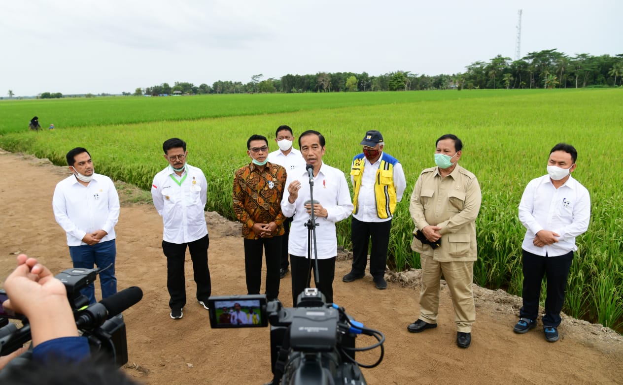TIKTAK.ID - Wakil Menhan Beberkan Skenario Besar Jokowi-Prabowo Soal Lumbung Pangan