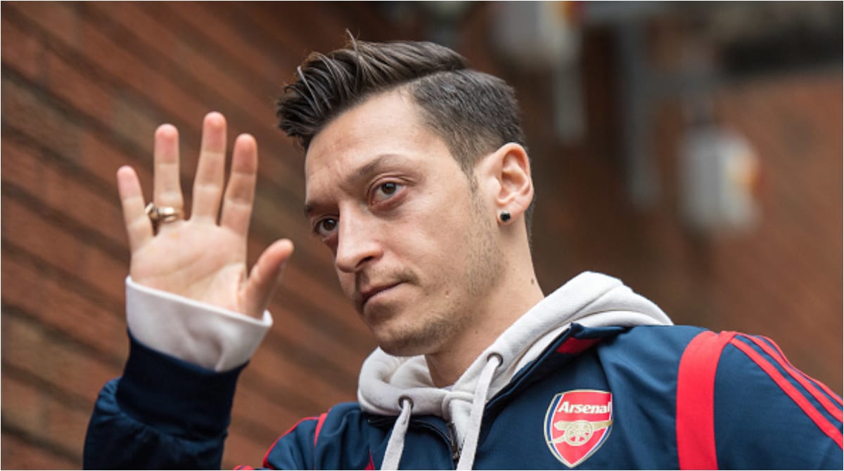 Bertemu Pelatih Klub Turki, Oezil Beri Sinyal Baru Bakal Tinggalkan Arsenal?