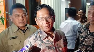 Kenapa Mahfud MD Batal Jadi Menteri Ad Interim Gantikan Tito Karnavian?