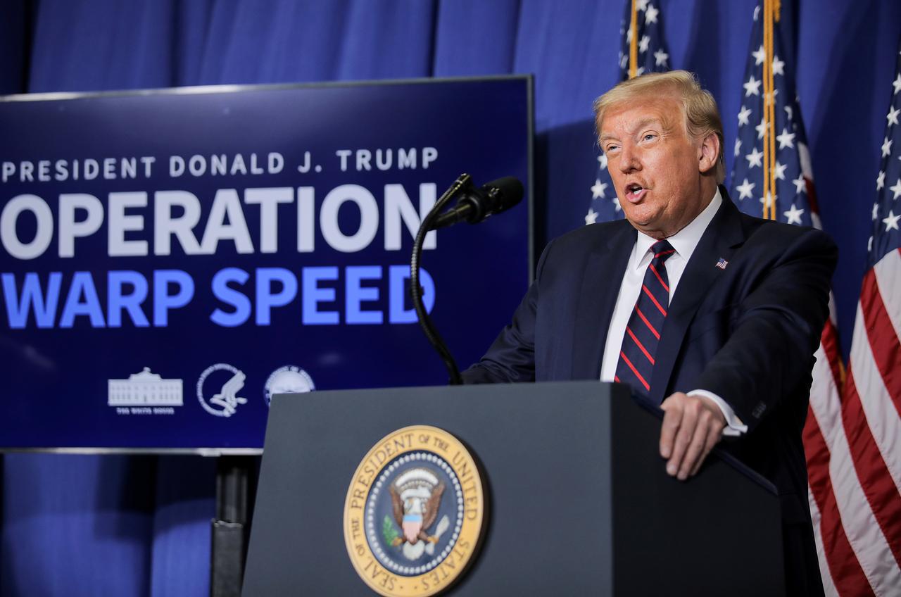 Trump Janjikan Vaksin Corona Tersedia Saat Pilpres AS