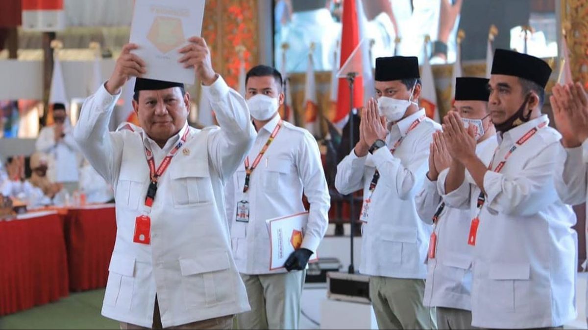 Susun 'Formasi Tempur' Baru Gerindra, Prabowo Rangkul Cucu Pendiri NU hingga Istri Mantan Panglima