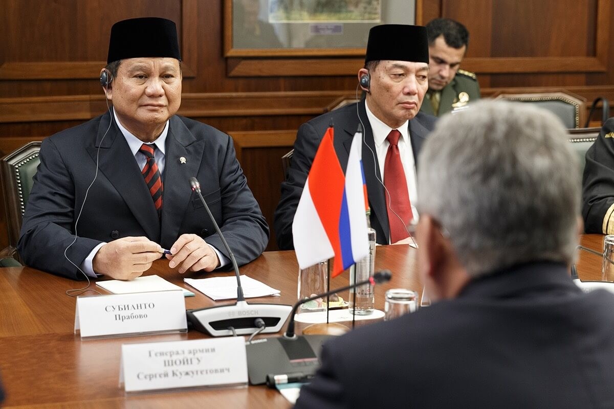 Wow, Prabowo Ajukan Utang Ratusan Triliun untuk Borong Kapal dan Jet Tempur
