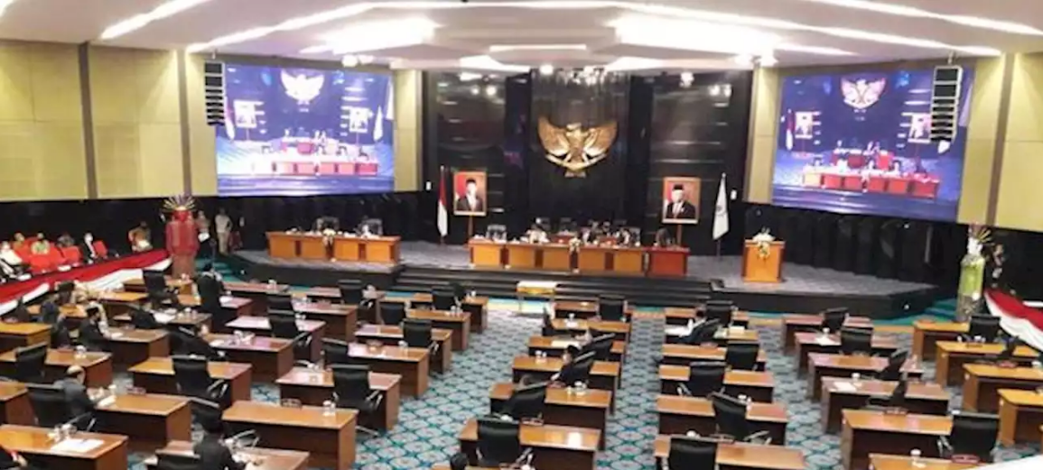LPJ Anies yang Diwarnai Aksi Walk-Out dan Hujan Interupsi Tetap Disahkan DPRD DKI