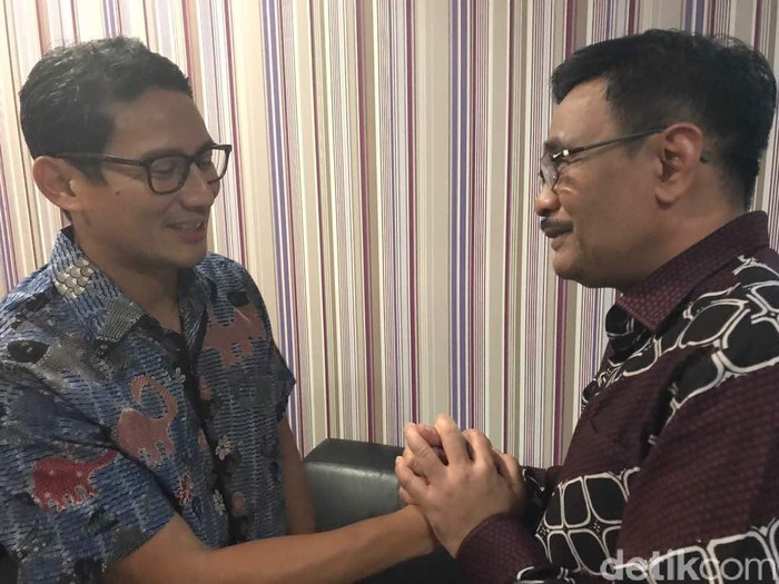 Dulu Tarung Sengit di DKI, Kini Sandi-Djarot Kompak Dukung Menantu Jokowi