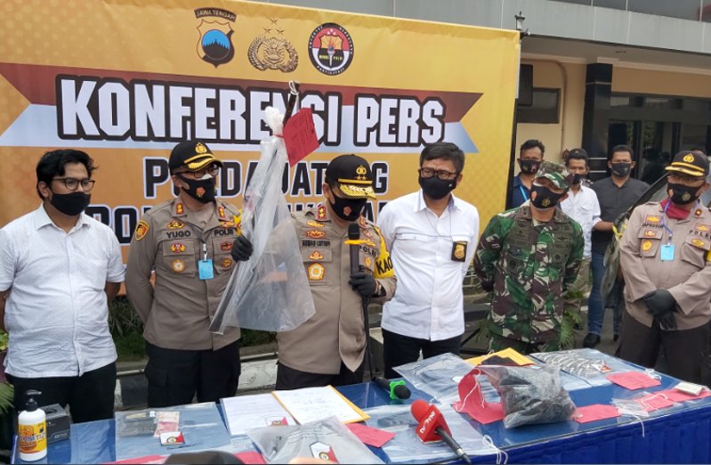 Terlibat Utang-Piutang, Saudara Presiden Jokowi Dibunuh Secara Sadis dengan Linggis