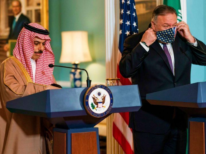 Usai Bertemu Pompeo, Menteri Luar Negeri Saudi Isyaratkan Buka Blokade Qatar