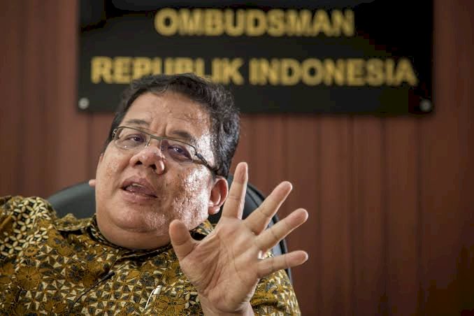 Ombudsman RI Minta Jokowi Tegur Stafsus  Milenial, Ada Apa?