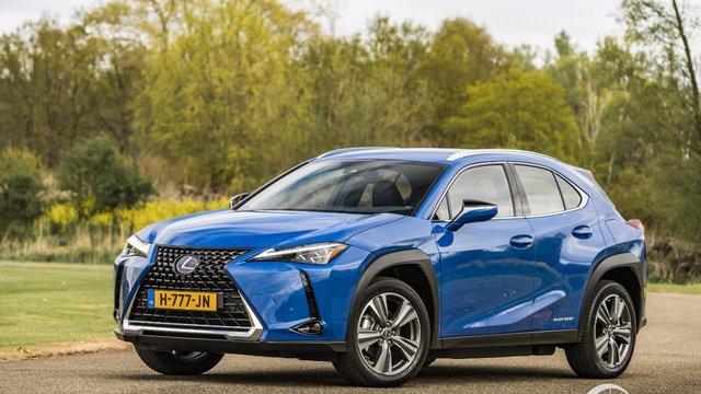 Mobil Listrik Lexus UX 300e Mulai Dipasarkan di Indonesia, Berapa Harganya?