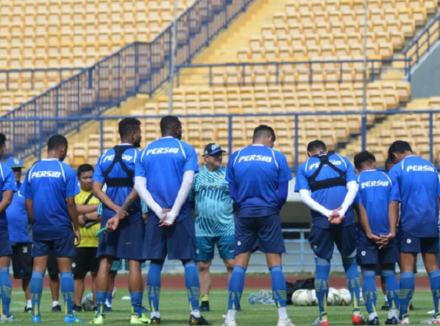 PSSI Tunda Liga 1, Persib Liburkan Pemain Dua Bulan