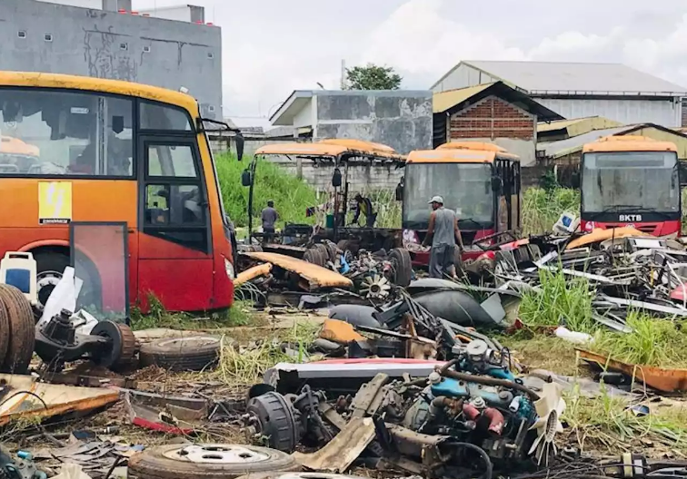 Jadi Bahan Olok-olok Andalan Pro Anies Baswedan, Ratusan 'Bangkai' Bus TransJakarta Era Jokowi-Ahok Diam-diam Mulai Dimusnahkan