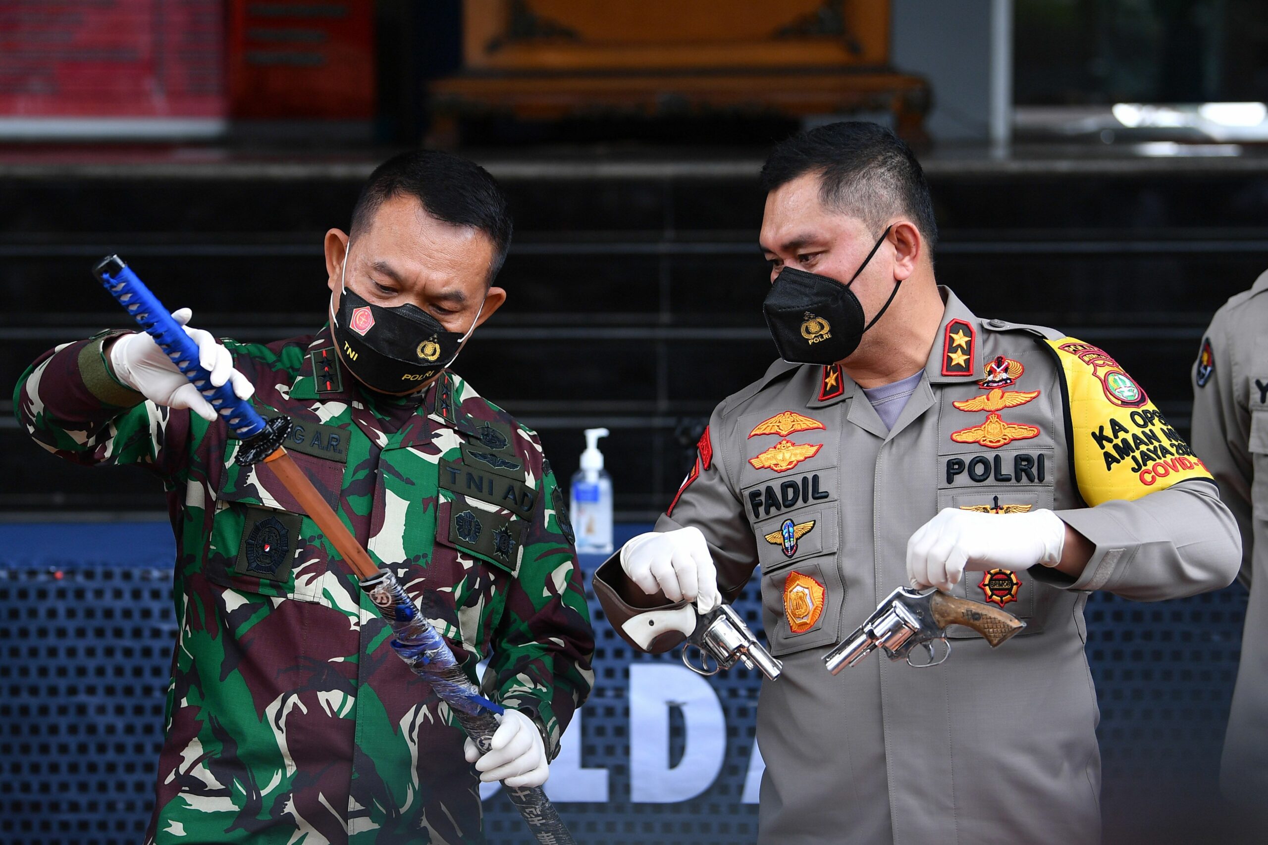 Polda Metro Tembak Mati 6 Orang Simpatisan Habib Rizieq