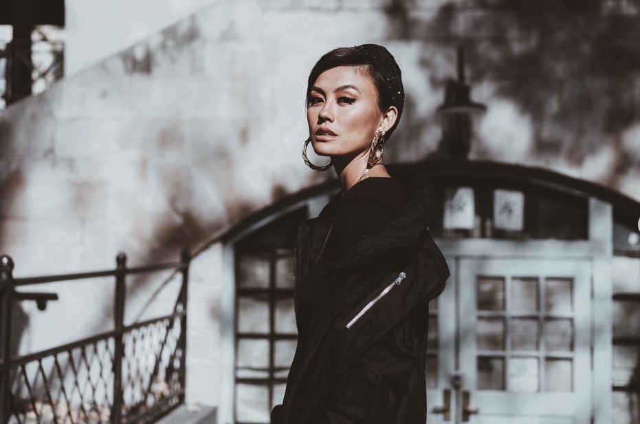 Agnez Mo Koleksi 194 Penghargaan, Billboard Chart yang Paling Berkesan